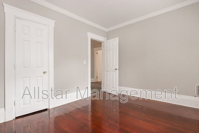 Building Photo - 3195 Whitethorn Rd