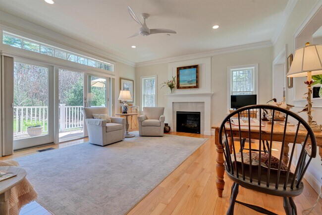 Building Photo - 100 Shepard's Cove Rd