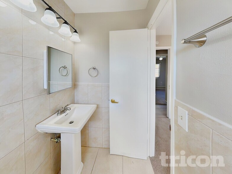 Building Photo - 6387 Otis Rd