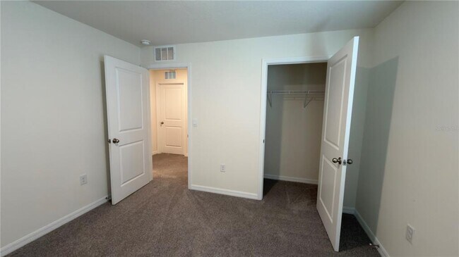 Building Photo - 8632 SW 45th Ct