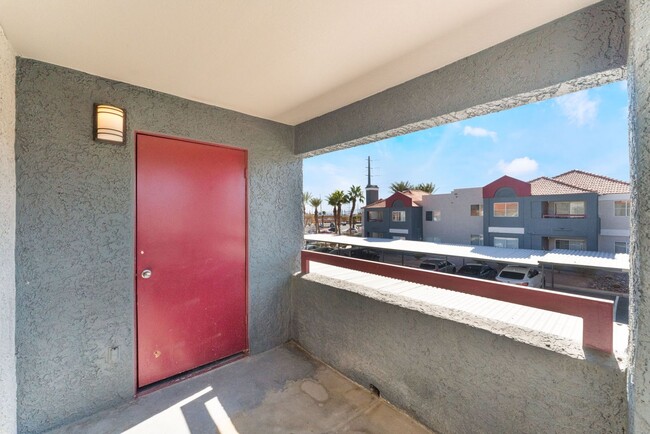 Building Photo - Welcome to this Newly Remodeled 2-bedroom,...