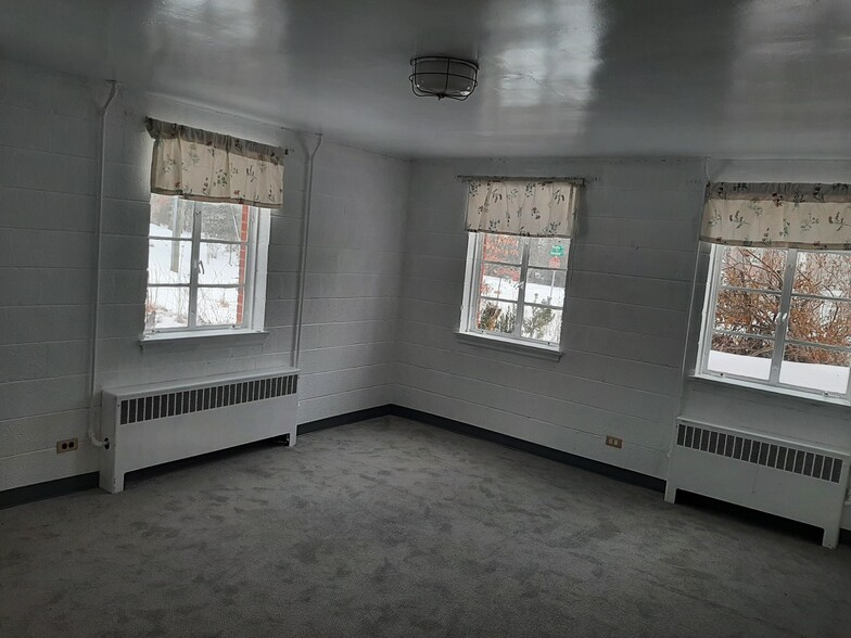 Living room - 1701 Rugby Ave