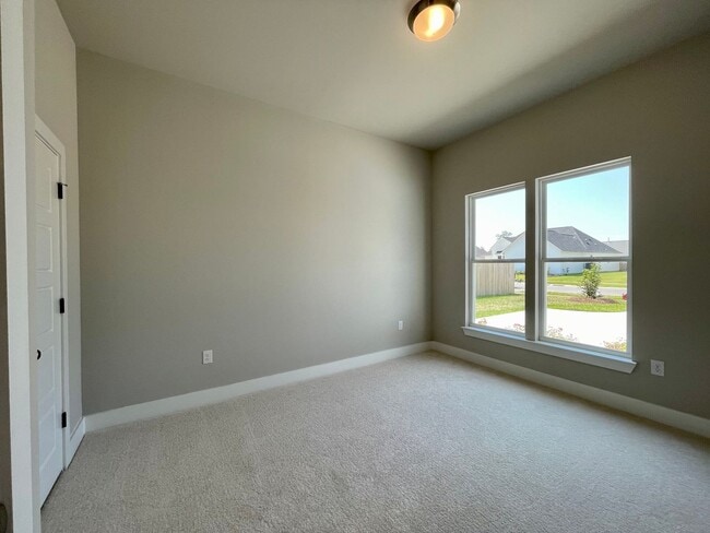 Building Photo - Beautiful home In Ascension!
