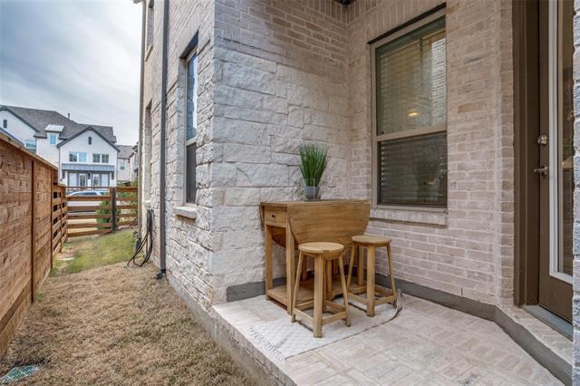 Building Photo - 409 Somerville Dr