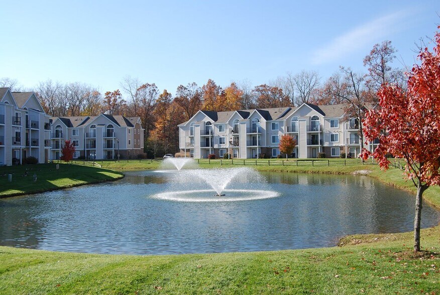 Orchard Lakes Apartments 2161 Orchard Lakes Pl E Toledo OH 43615 Apartment Finder
