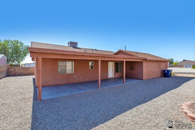 Building Photo - 9557 E 35th Pl