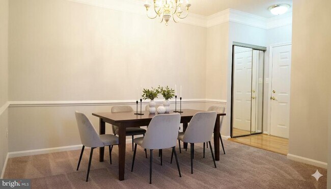 Building Photo - 12195 Abington Hall Pl