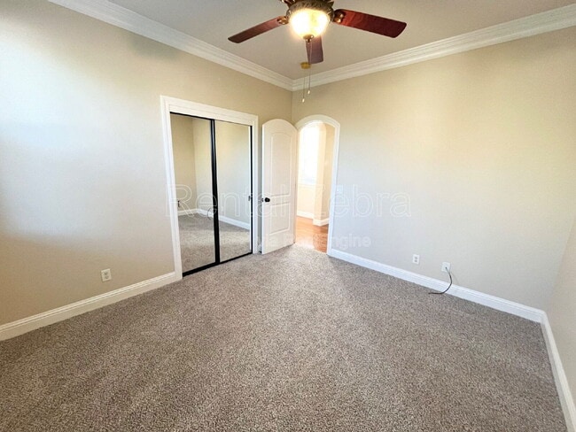 Building Photo - 13045 Ridgewood Way