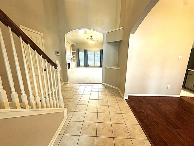 Building Photo - 20927 Nashland Ct