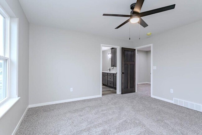 Building Photo - 3506 Green Pastures Ln