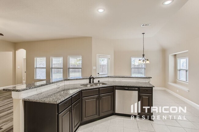 Building Photo - 172 Landsdale Cir