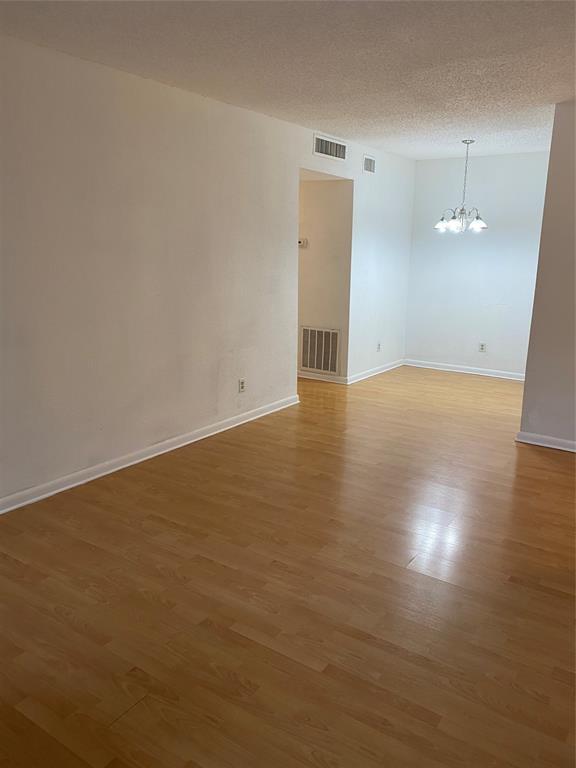 Building Photo - 10053 Westpark Dr