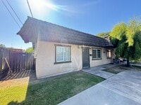 Building Photo - 1704 Rose Ave