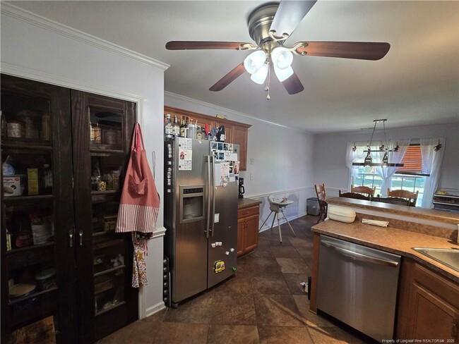 Building Photo - 441 Corsegan Rd