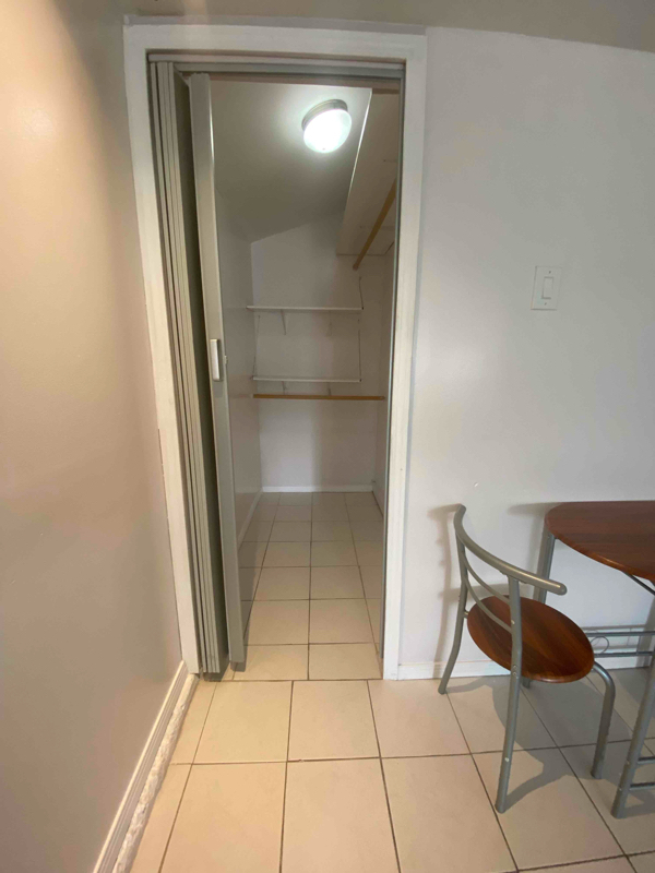 Building Photo - 4810 El Escorial Dr