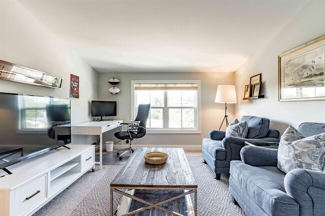 Building Photo - 6801 Milligan Way