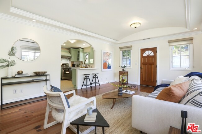 Building Photo - 1470 Westerly Terrace