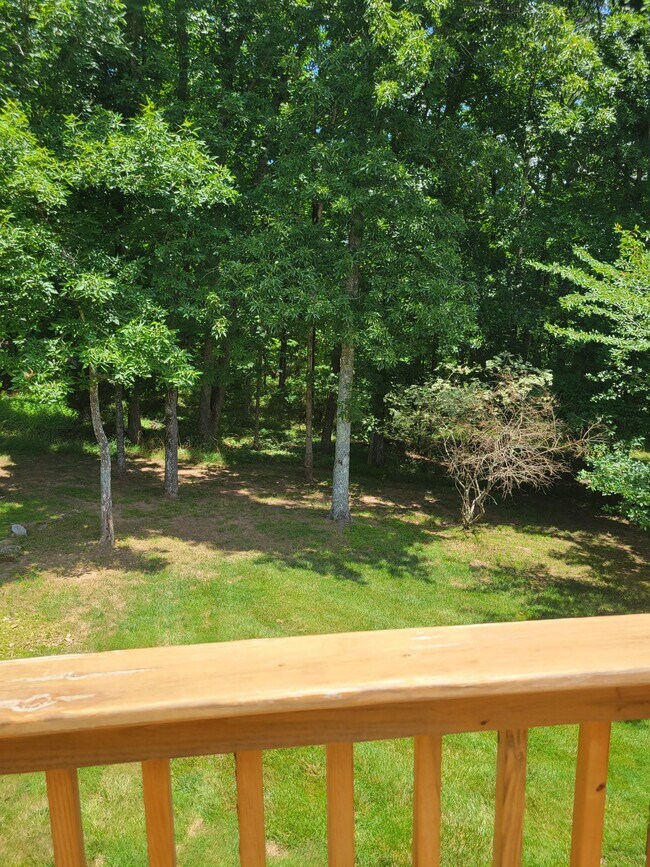Building Photo - 456 Snead Dr