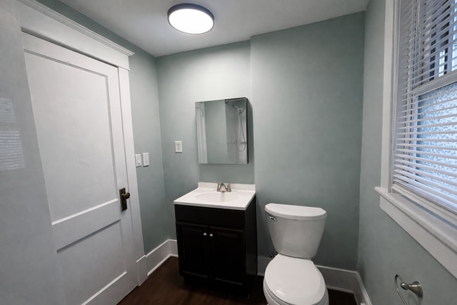 Building Photo - Large 4 bedroom home across from Franklyn Field.