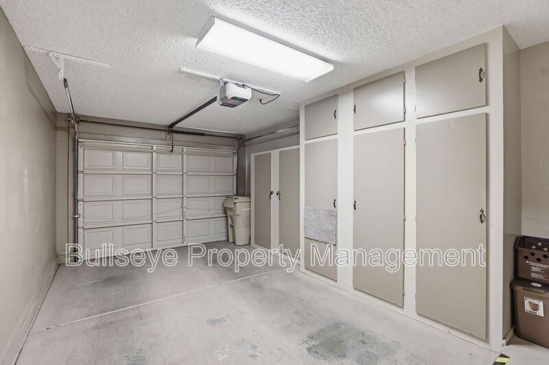 Building Photo - 18624 N 93rd Ave