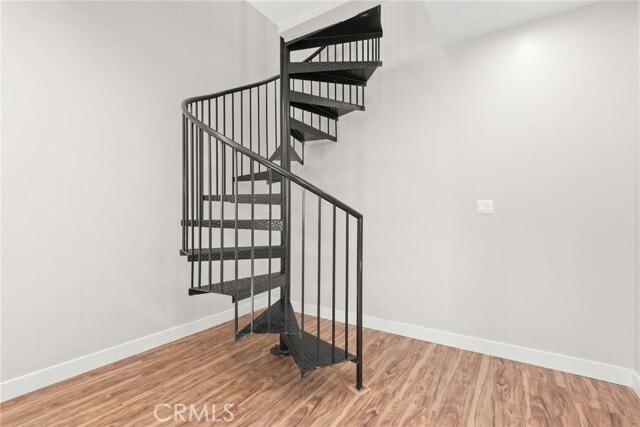 Building Photo - 145 E 36th Pl