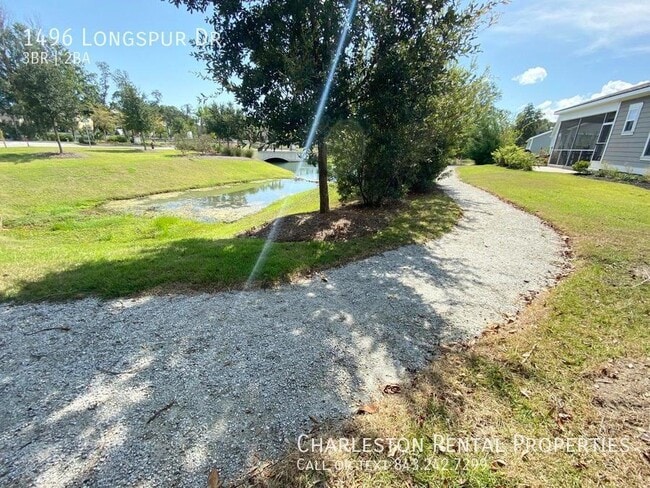 Building Photo - 1496 Longspur Dr