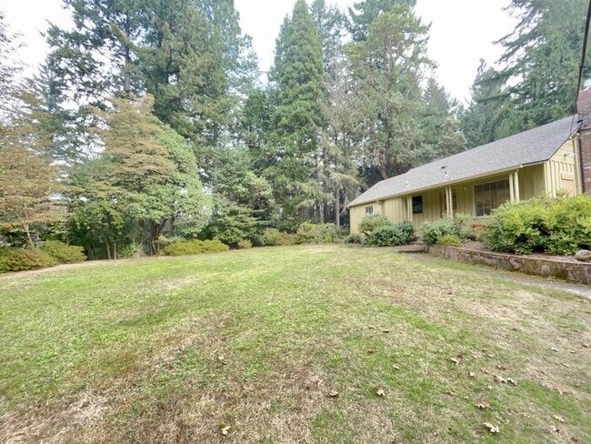 Building Photo - Private Cottage In the Country - in the ci...