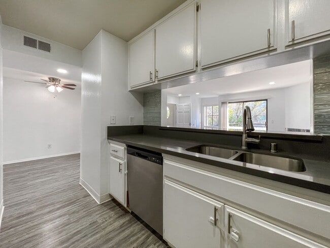 Building Photo - 5104 Sepulveda Blvd