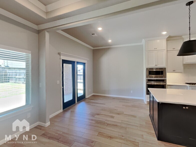 Building Photo - 11815 Kylie Elizabeth Rd