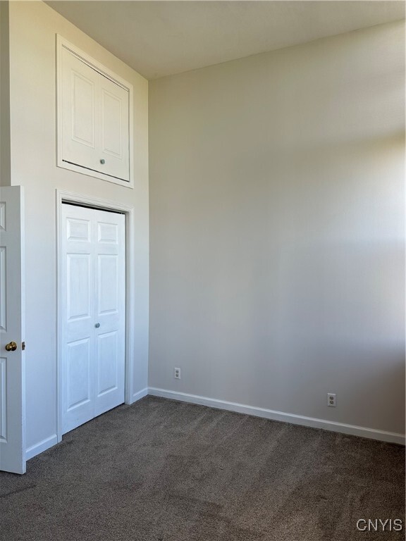 Building Photo - 526 Plum St