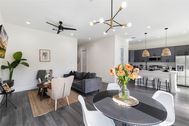 Building Photo - 4802 Angleton St