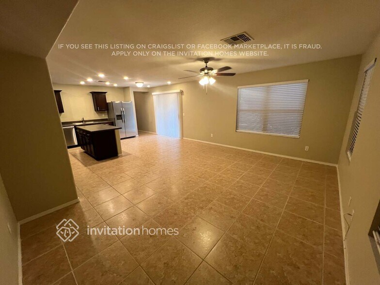 Building Photo - 8923 E Pampa Ave