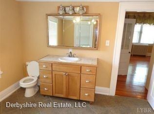 Building Photo - 4 br, 3.5 bath House - 4211 Fort Avenue
