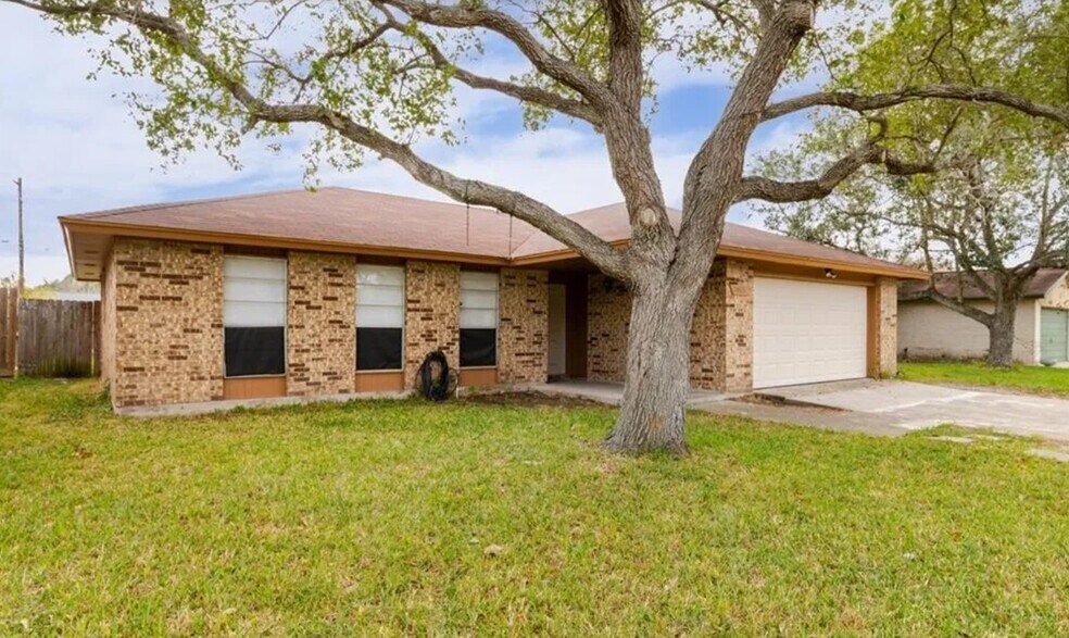 Primary Photo - 7013 Powderhorn Ct