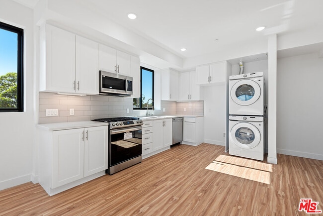 Building Photo - 11600 National Blvd