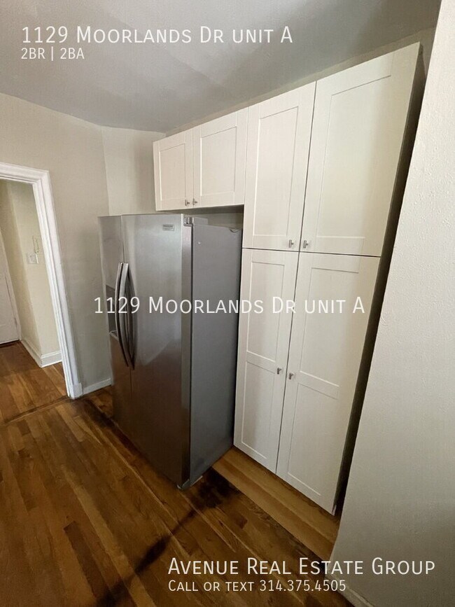 Building Photo - 1129 Moorlands Dr