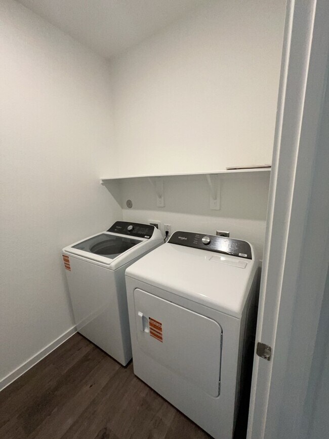 Building Photo - 15313 Dapple Blf Ln