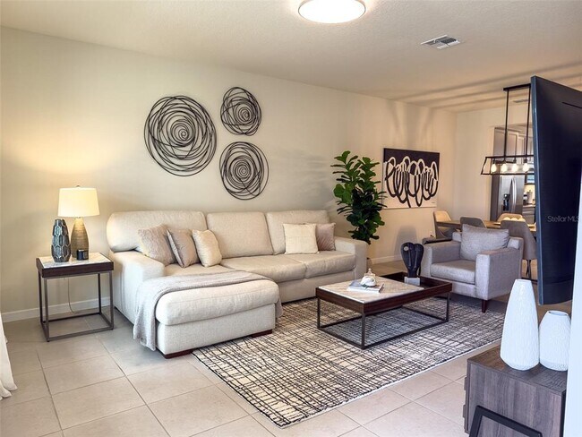 Building Photo - 5640 Pineland Run