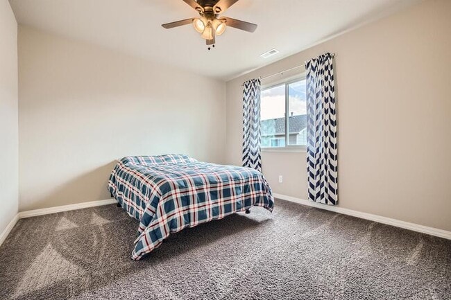 Building Photo - 11481 Moonrock Heights