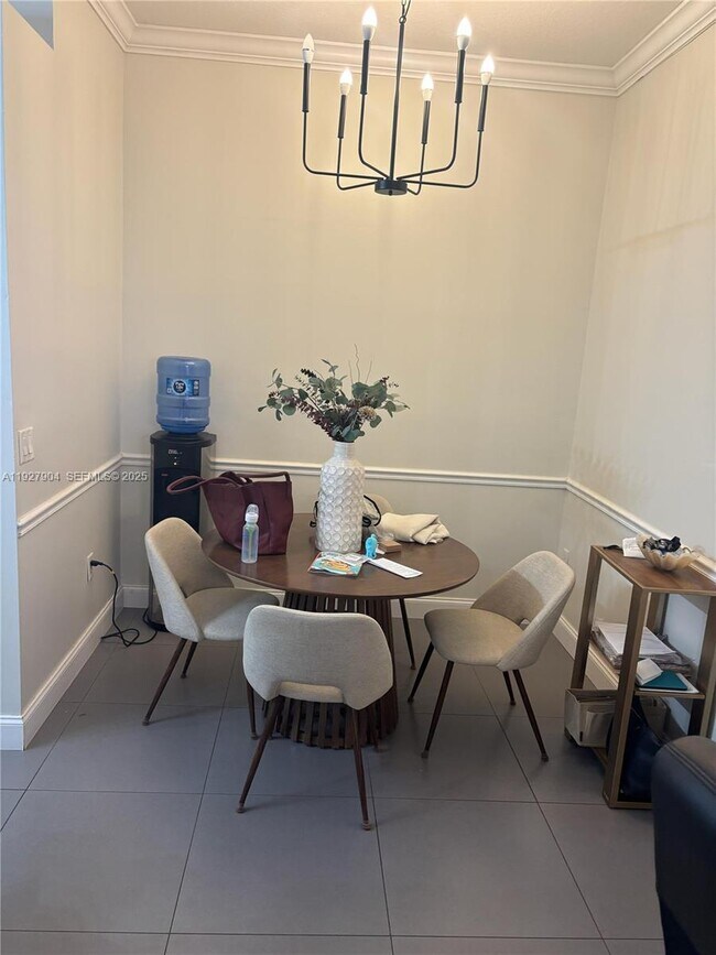 Building Photo - 4700 SW 160th Ave