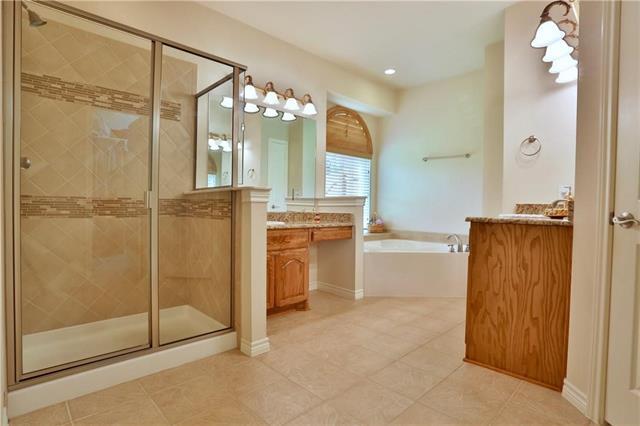 Building Photo - 12039 Jasmine Ln