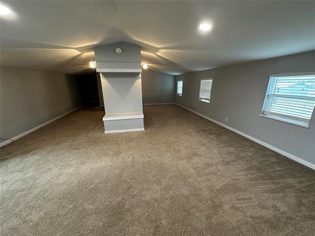 Building Photo - 2058 Collins Ave