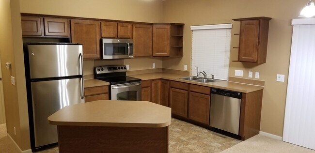 Building Photo - 6720 S 191st St