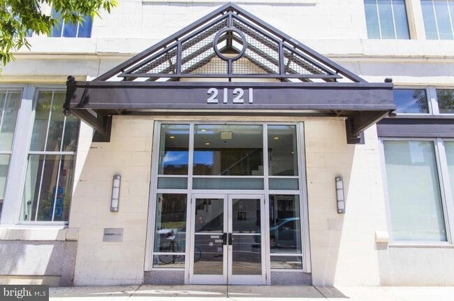 Building Photo - 2121 41 Market Street Unit 408