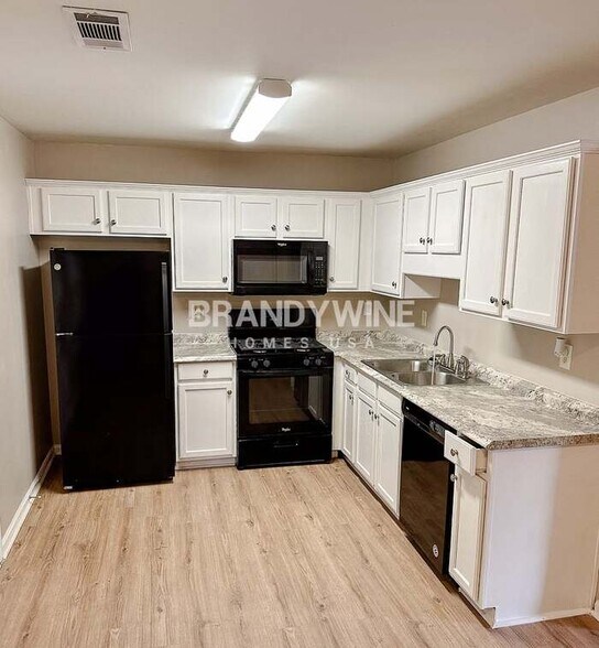 Building Photo - 6417 Harvester Cir