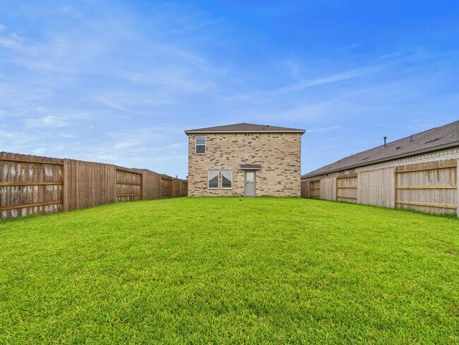 Building Photo - 2919 Summer Breeze Wy