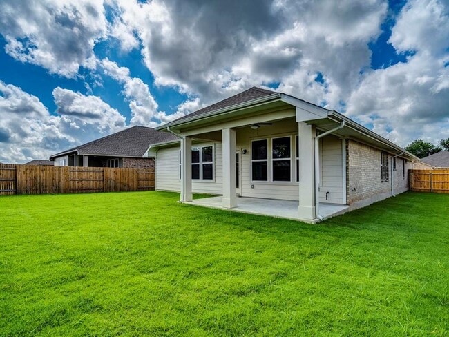 Building Photo - 270 Rimrock Ct