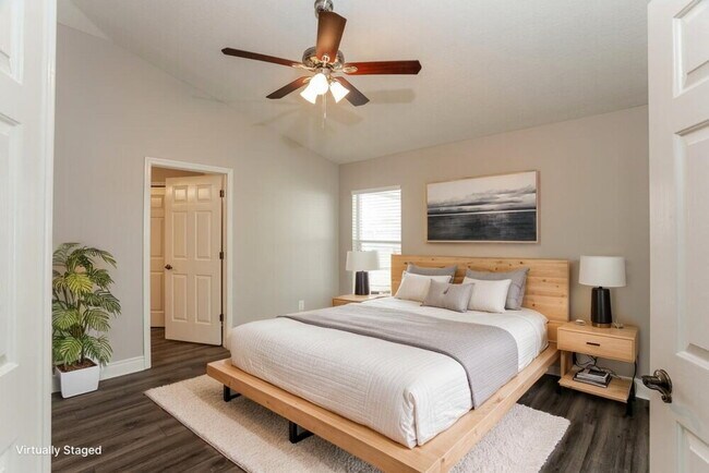 Building Photo - 3014 Summer Cruise Dr