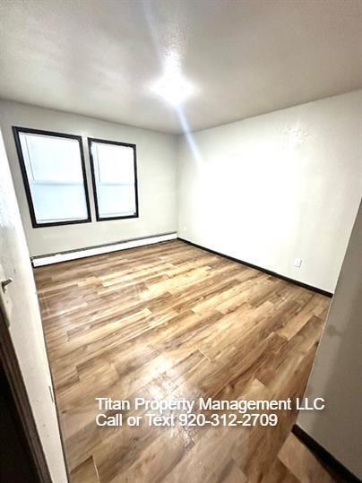 Interior Photo - 92 Forest Avenue