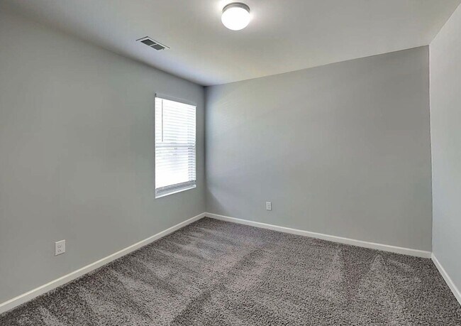 Building Photo - 2136 Theberton Trail